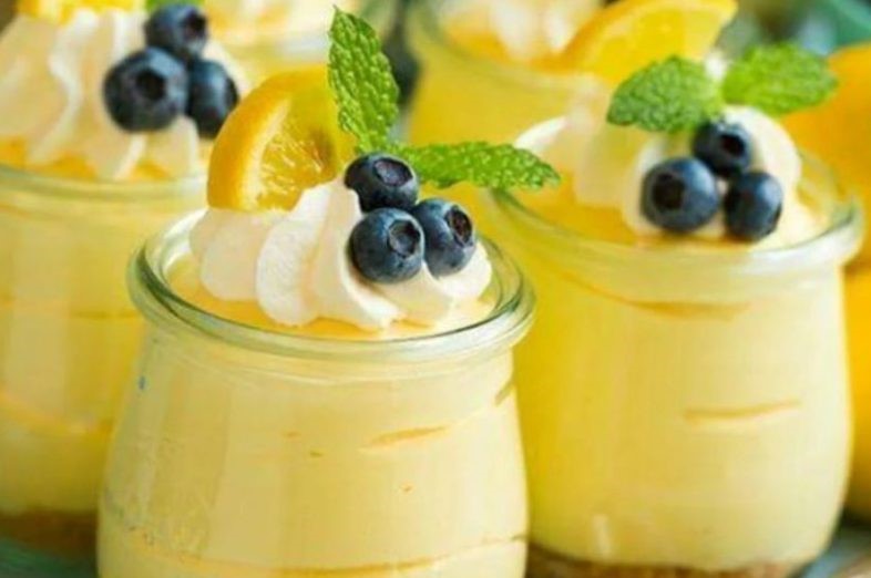 Skinny-Lemon-Cheesecake-Mousse