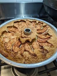 JEWISH APPLE CAKE